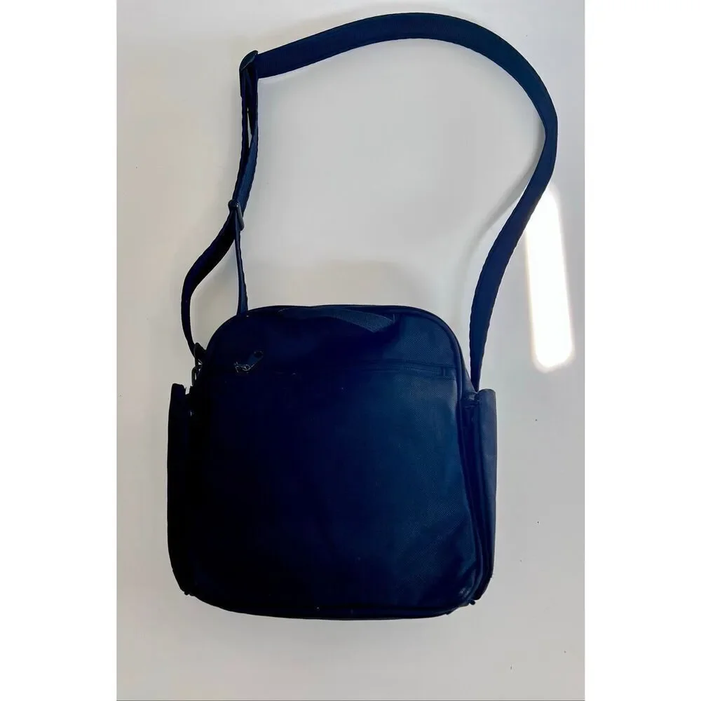 Pacsafe Metrosafe 200 Anti-Theft Compact Crossbody Bag PB001 Shoulder Bag Black